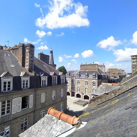 Le Nid - Fougeres Centre Historique Leilighet Eksteriør bilde